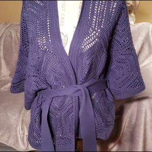 CLOSED Beautiful crochet cardigan/sweater M